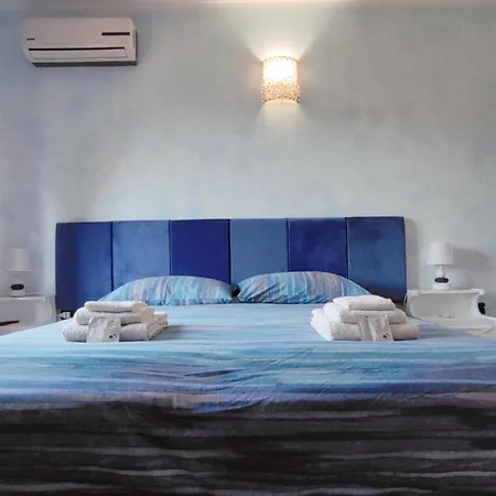 Grotta Delle Fate Bed & Breakfast 3*