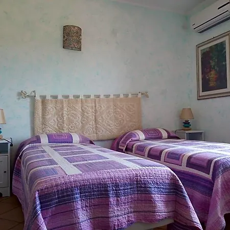 Grotta Delle Fate Bed & Breakfast